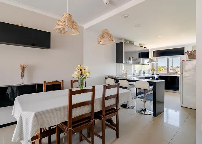 Casa Das Andorinhas * Apúlia